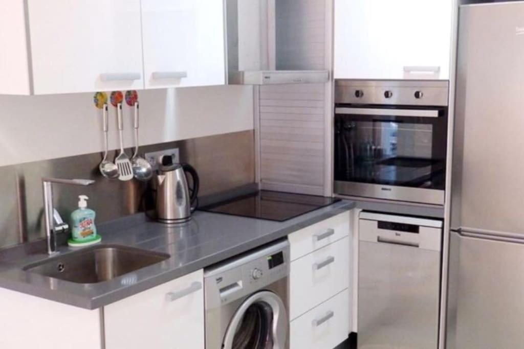 Умные Новые Аппартаменты В Торревьехе Torrevieja Luaran gambar